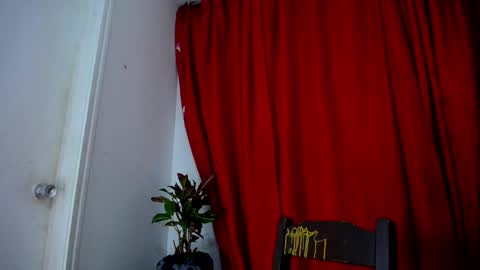 Skyler online show from 03/25/26, 01:11