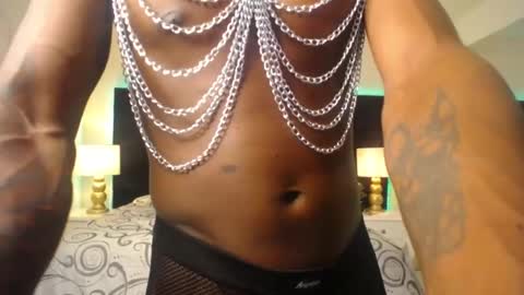 SKYLERBIGXXX online show from 05/22/26, 05:03