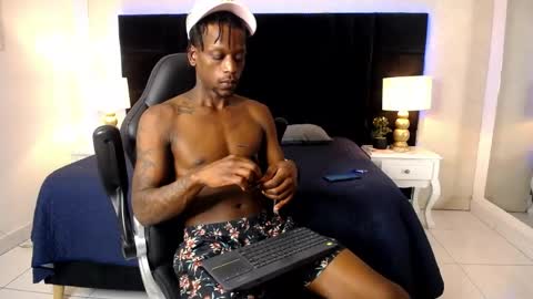 SKYLERBIGXXX online show from 05/23/26, 05:01