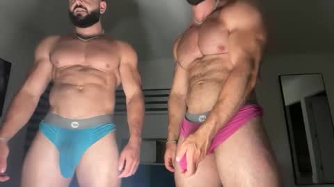 Skyler Flexes online show from 04/23/26, 02:35