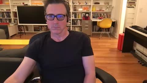 Snapshot of skyline3371 chatting on 10/10/25, 03:38 Skyline3371 online show from 10/10/25, 03:38