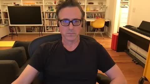 Skyline3371 online show from 10/13/25, 05:51