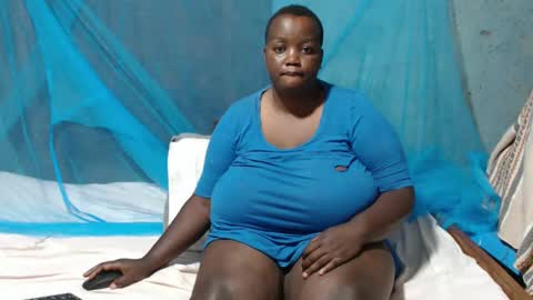 Snapshot of skylla07 chatting on 02/01/25, 04:14 sheliah online show from 02/01/25, 04:14
