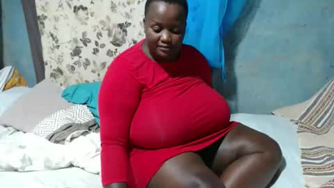 Snapshot of skylla07 chatting on 09/26/25, 06:34 sheliah online show from 09/26/25, 06:34