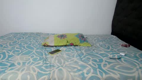 Snapshot of skynataly chatting on 12/23/24, 04:55 skynata online show from 12/23/24, 04:55