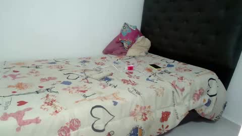 Snapshot of skynataly chatting on 01/10/25, 07:25 skynata online show from 01/10/25, 07:25