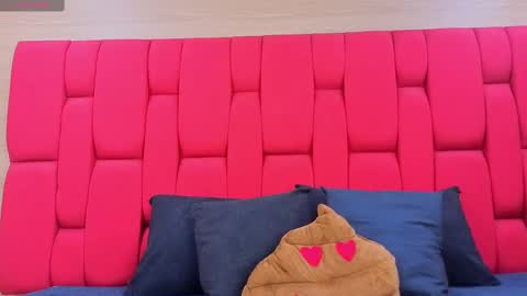 Skynny online show from 10/10/25, 09:25