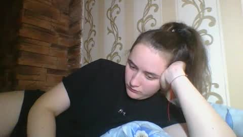 skyressie333 online show from 11/22/25, 07:24