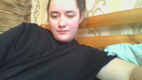 skyressie333 online show from 01/16/26, 12:31