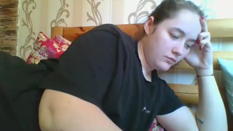 skyressie333 online show from 02/10/26, 08:29