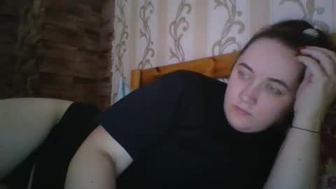 skyressie333 online show from 02/27/26, 09:04