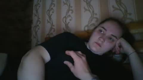 skyressie333 online show from 03/19/26, 08:35