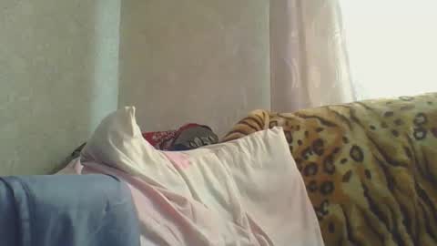 skyressie333 online show from 03/26/26, 06:08