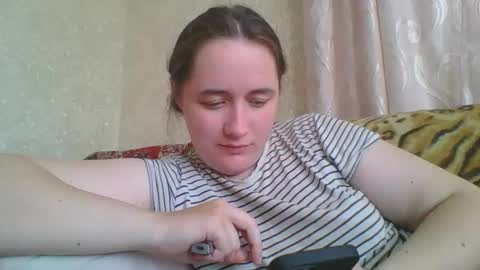 skyressie333 online show from 05/02/26, 12:54