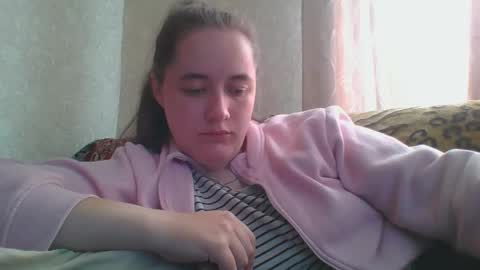 skyressie333 online show from 05/11/26, 06:30