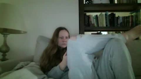 Sky Winters online show from 11/13/25, 09:03