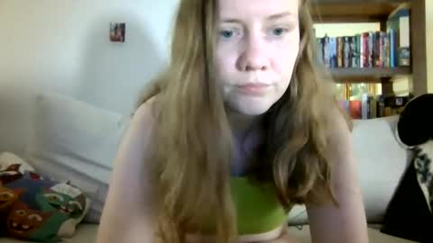 Sky Winters online show from 05/26/26, 09:00