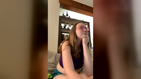 Snapshot of skywinters chatting on 07/01/26, 03:01 Sky Winters online show from 07/01/26, 03:01