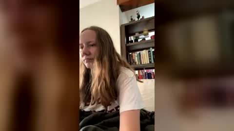 Snapshot of skywinters chatting on 07/16/26, 02:12 Sky Winters online show from 07/16/26, 02:12