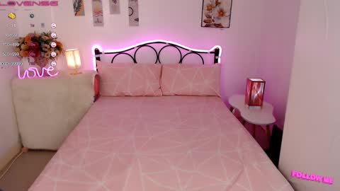 Queen Cyrine online show from 02/26/25, 02:48