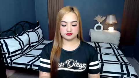 Snapshot of slave_amanda69 chatting on 06/22/26, 03:47 Queen Cyrine online show from 06/22/26, 03:47
