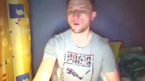 Snapshot of slaveboy32bi chatting on 04/04/26, 11:46 slave boy perwers bdsmFEMDOM online show from 04/04/26, 11:46