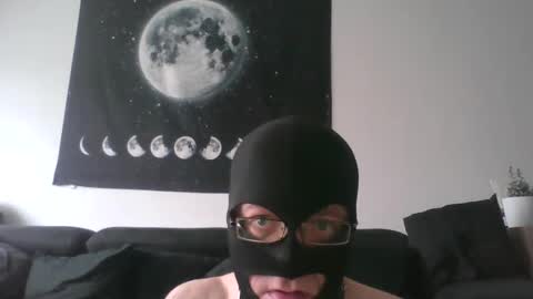Snapshot of slaveforgodess chatting on 02/07/25, 11:01 slaveforgodess online show from 02/07/25, 11:01