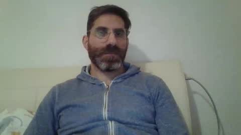 camboy online show from 12/31/24, 11:39