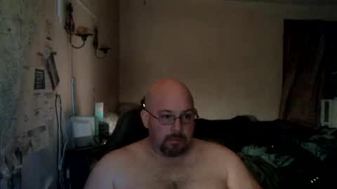 Snapshot of slavejim518 chatting on 01/21/25, 01:39 slavejim online show from 01/21/25, 01:39
