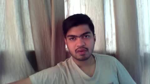 Snapshot of slavesj18 chatting on 11/29/25, 04:48 Add me on hangout sjcool1998 online show from 11/29/25, 04:48