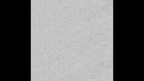 Snapshot of sledadora chatting on 01/15/26, 02:43 Sophie and David online show from 01/15/26, 02:43