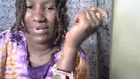 Snapshot of sleekmellanin chatting on 10/09/25, 05:00 sleekmellanin online show from 10/09/25, 05:00