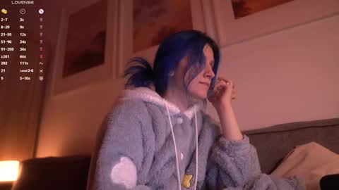 Snapshot of sleepingsonya chatting on 09/26/25, 08:46 Sonya online show from 09/26/25, 08:46