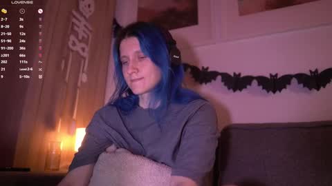 Snapshot of sleepingsonya chatting on 10/17/25, 08:55 Sonya online show from 10/17/25, 08:55