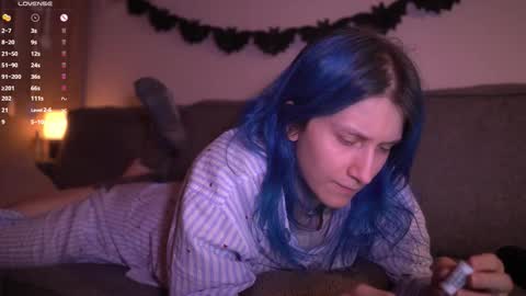 Snapshot of sleepingsonya chatting on 10/21/25, 07:58 Sonya online show from 10/21/25, 07:58