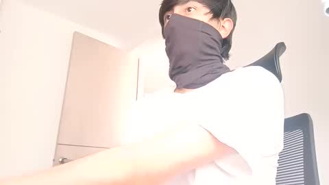 Snapshot of slendsl chatting on 10/12/25, 03:44 slendsl online show from 10/12/25, 03:44