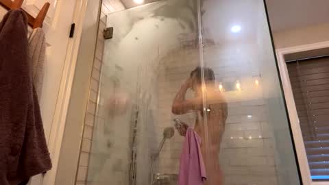 Snapshot of slickdog1969 chatting on 01/06/25, 04:34 Slickdog online show from 01/06/25, 04:34