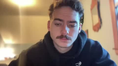 Snapshot of slickmass chatting on 01/09/25, 08:55 SlickMass online show from 01/09/25, 08:55