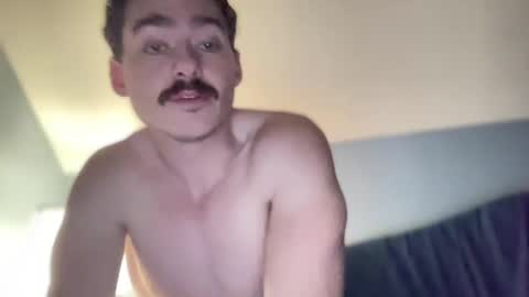 Snapshot of slickmass chatting on 02/03/25, 01:19 SlickMass online show from 02/03/25, 01:19