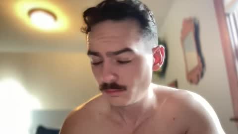 Snapshot of slickmass chatting on 03/09/25, 08:52 SlickMass online show from 03/09/25, 08:52