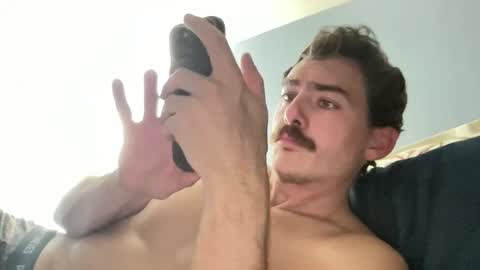 Snapshot of slickmass chatting on 09/14/25, 01:38 SlickMass online show from 09/14/25, 01:38