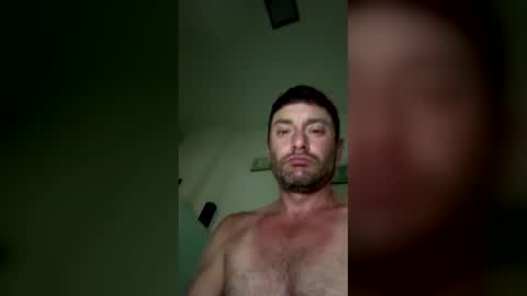 Snapshot of slicknick1988 chatting on 05/19/26, 05:14 slicknick1988 online show from 05/19/26, 05:14