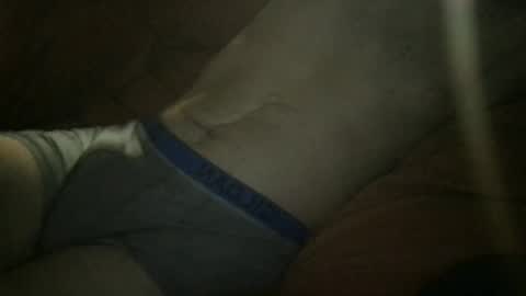 Snapshot of slienthear83 chatting on 12/19/24, 02:45 slienthear83 online show from 12/19/24, 02:45