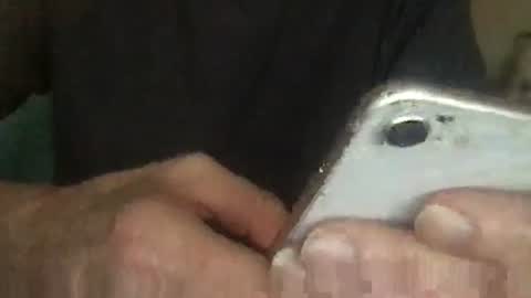 Snapshot of slienthear83 chatting on 01/26/25, 07:09 slienthear83 online show from 01/26/25, 07:09