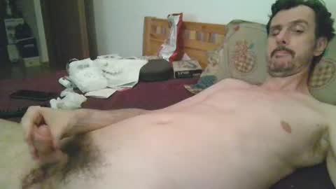 Snapshot of slim38 chatting on 06/25/26, 07:07 Alin online show from 06/25/26, 07:07
