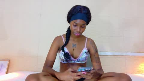 slim_chocobar18 online show from 01/06/26, 02:43