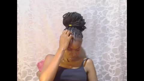 Snapshot of slim_girl01 chatting on 01/24/25, 08:43 slim_girl01 online show from 01/24/25, 08:43