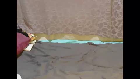 Snapshot of slim_girl01 chatting on 11/05/25, 07:03 slim_girl01 online show from 11/05/25, 07:03