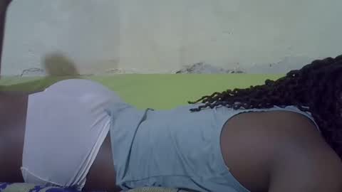 slim_girl3 online show from 03/05/25, 10:00