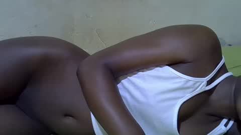 slim_girl3 online show from 11/01/25, 12:56